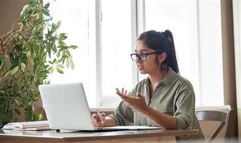 Online university programs are here to stay .